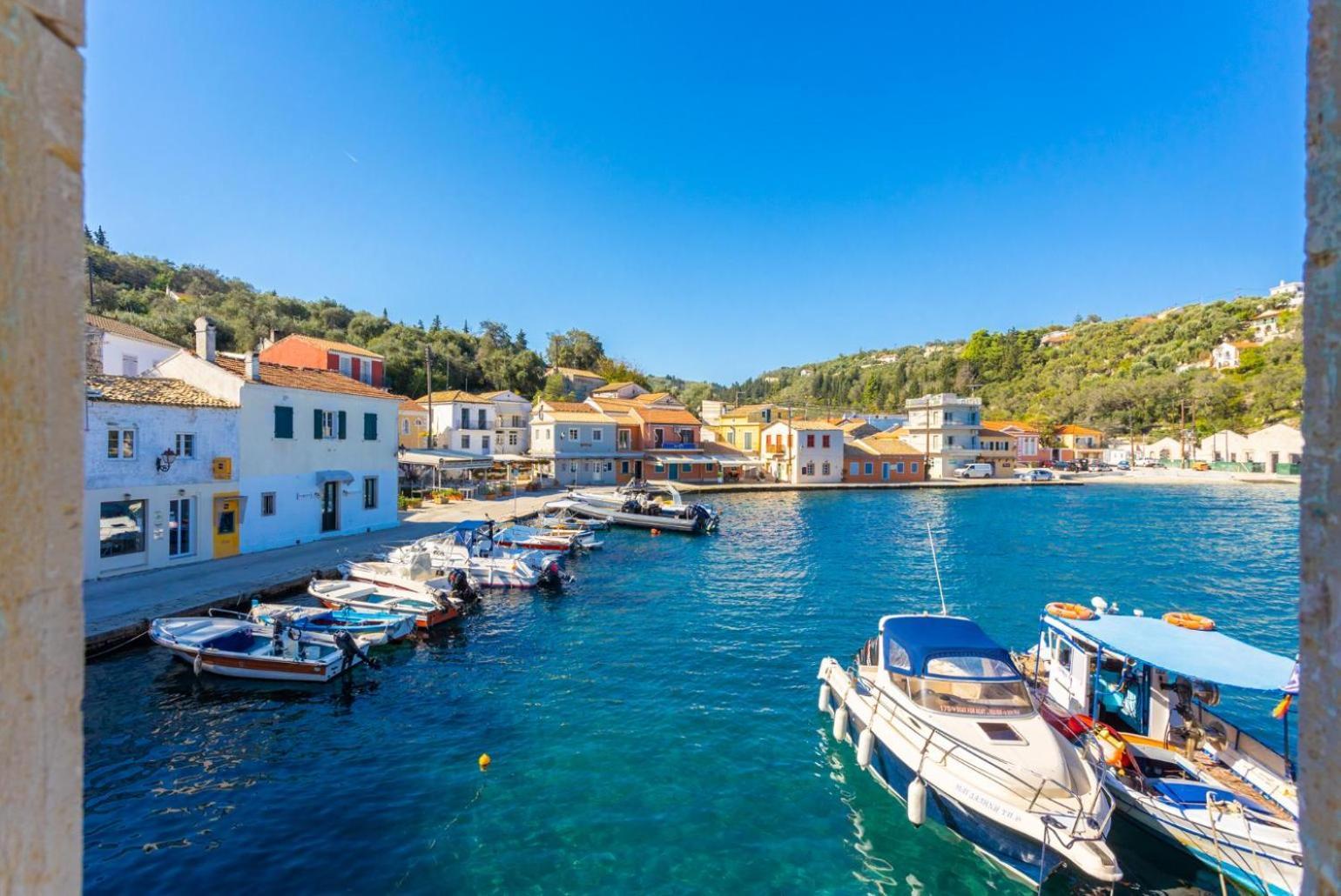 Spiros Jetty House Apartment Longos  Exterior photo